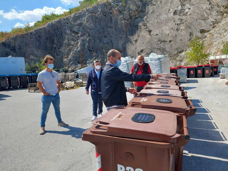 «Έξυπνους» κάδους βιοαποβλήτων απέκτησε ο Δήμος Κοζάνης: Συλλέγουν & καταγράφουν δεδομένα για τη θερμοκρασία, τη σύνθεση και την πληρότητα του κάθε κάδου